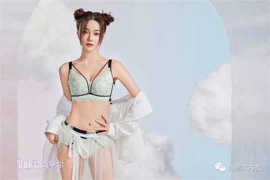 尚黛尔学堂内衣与不同服装的巧妙搭配